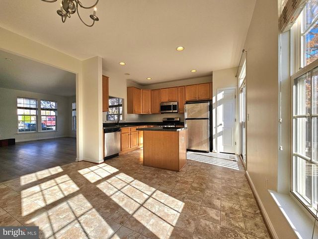 15334 ELIZABETH BURBAGE LOOP, Woodbridge, VA 22191