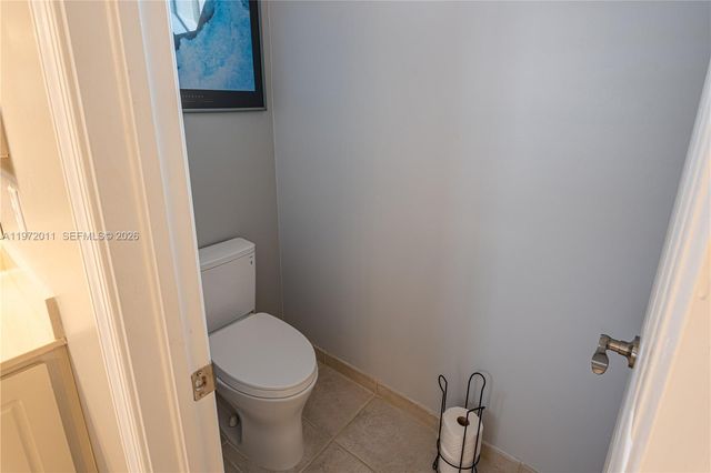 6918 SE Sleepy Hollow Ln, Stuart, FL 34997