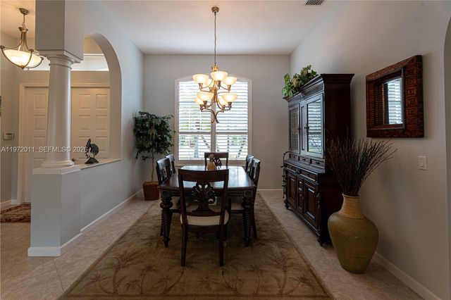 6918 SE Sleepy Hollow Ln, Stuart, FL 34997