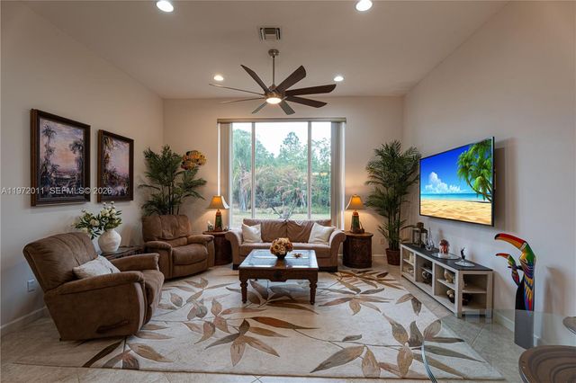 6918 SE Sleepy Hollow Ln, Stuart, FL 34997