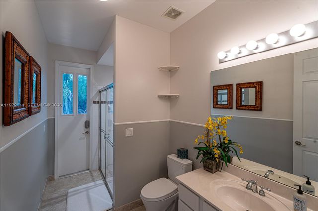 6918 SE Sleepy Hollow Ln, Stuart, FL 34997