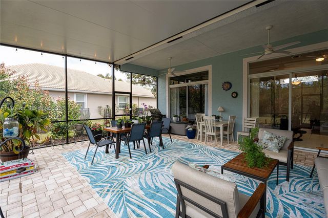 6918 SE Sleepy Hollow Ln, Stuart, FL 34997