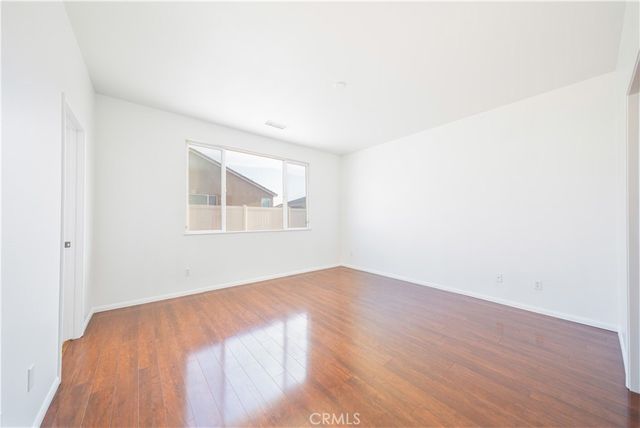 11797 Maywood, Adelanto, CA 92301