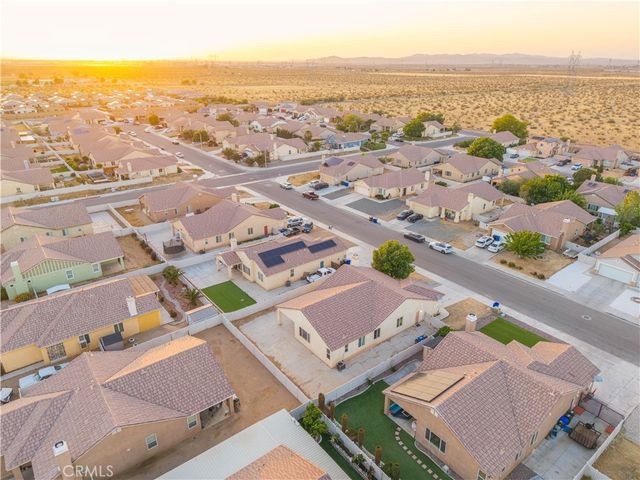 11797 Maywood, Adelanto, CA 92301