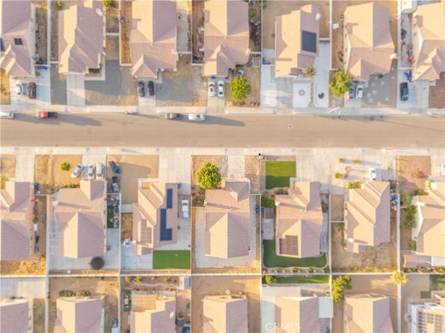 11797 Maywood, Adelanto, CA 92301