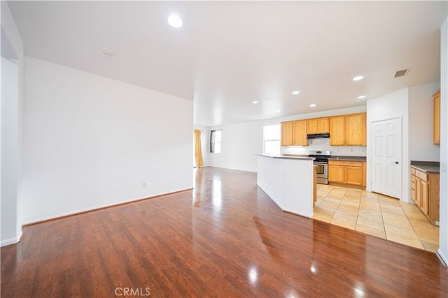11797 Maywood, Adelanto, CA 92301