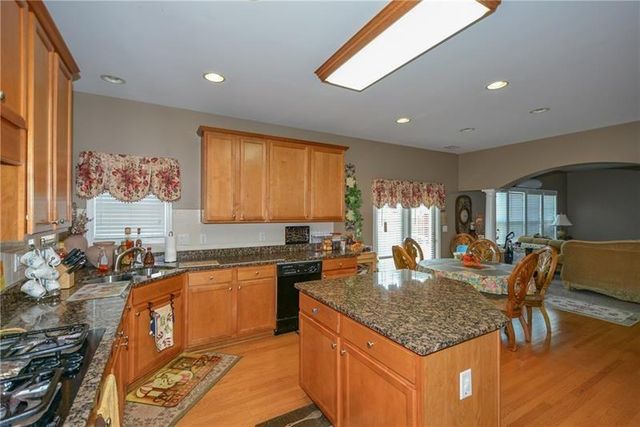 172 VILLA PLACE Court, Tucker, GA 30084