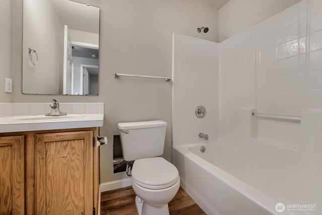 13004 8th Avenue E, Tacoma, WA 98445