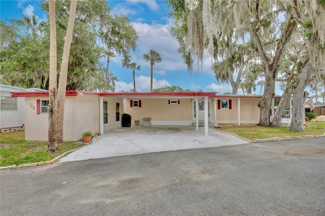 105 CANAL VIEW, Eustis, FL 32726