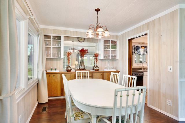 105 CANAL VIEW, Eustis, FL 32726
