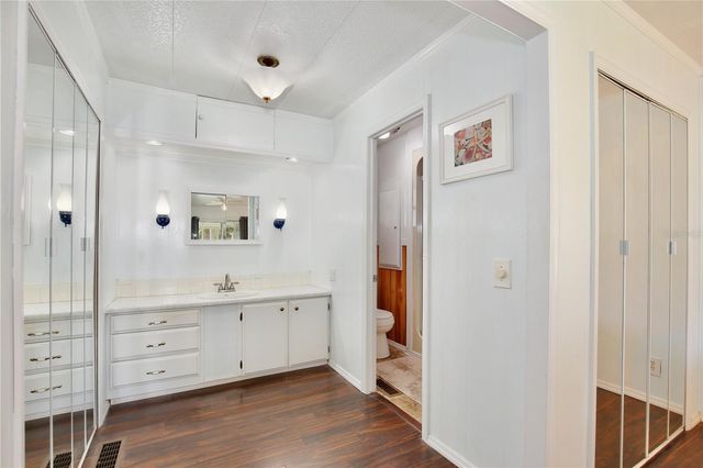 105 CANAL VIEW, Eustis, FL 32726