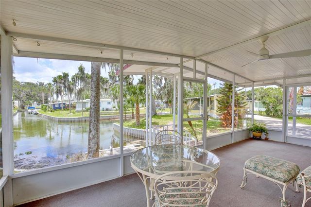 105 CANAL VIEW, Eustis, FL 32726