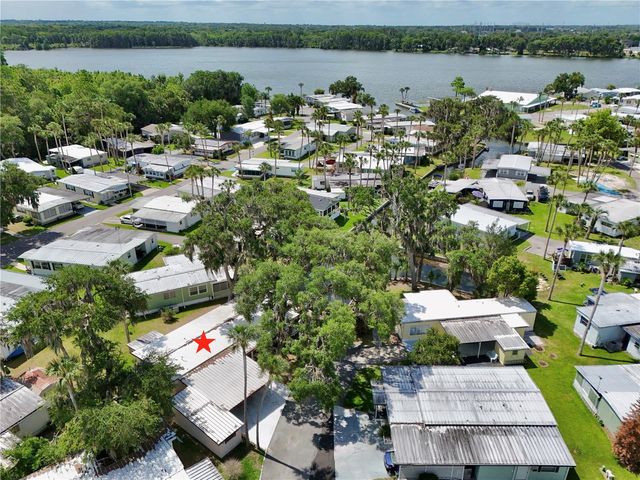 105 CANAL VIEW, Eustis, FL 32726