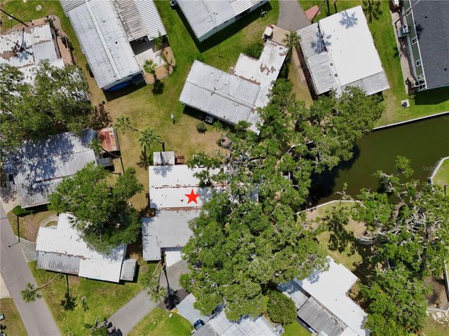 105 CANAL VIEW, Eustis, FL 32726