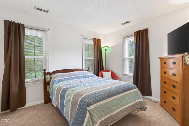2941 Faversham Place, Raleigh, NC 27604