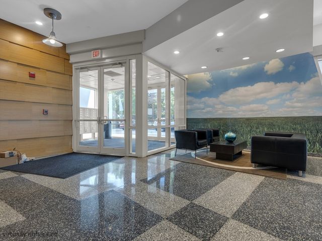 290 Pleasant St` 213, Watertown, MA 02472