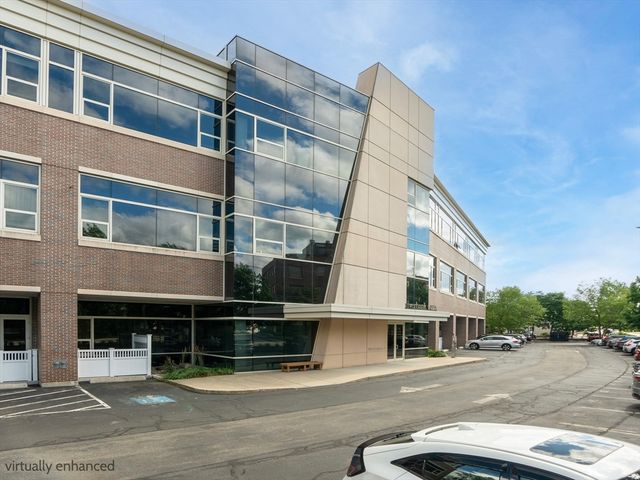 290 Pleasant St` 213, Watertown, MA 02472