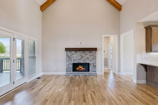 4155 Ironwood Dr, Greenbrier, TN 37073