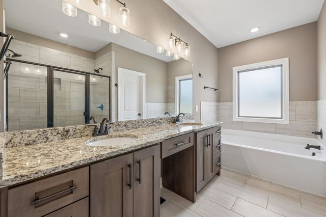 4155 Ironwood Dr, Greenbrier, TN 37073