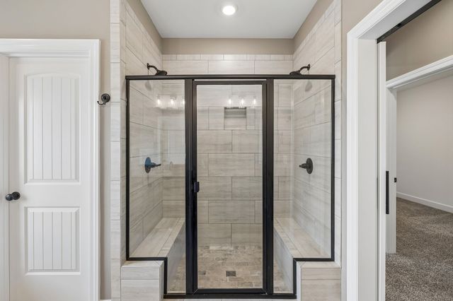 4155 Ironwood Dr, Greenbrier, TN 37073