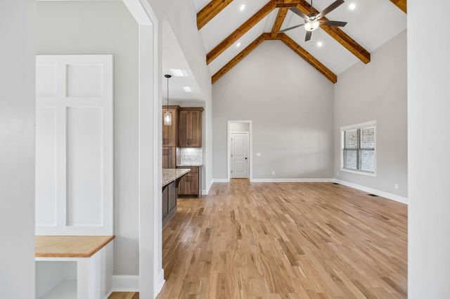 4155 Ironwood Dr, Greenbrier, TN 37073