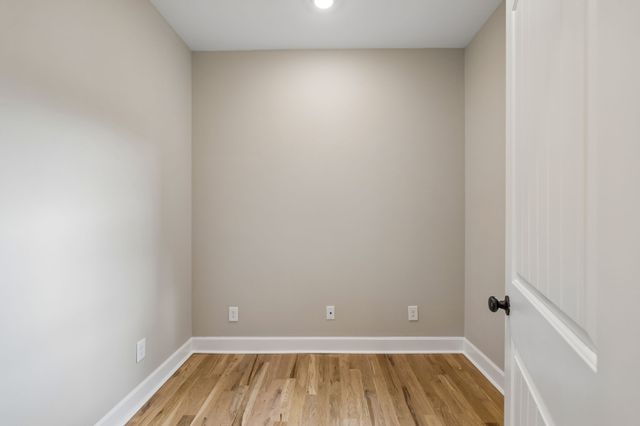 4155 Ironwood Dr, Greenbrier, TN 37073