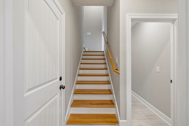 4155 Ironwood Dr, Greenbrier, TN 37073