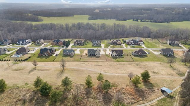 4155 Ironwood Dr, Greenbrier, TN 37073