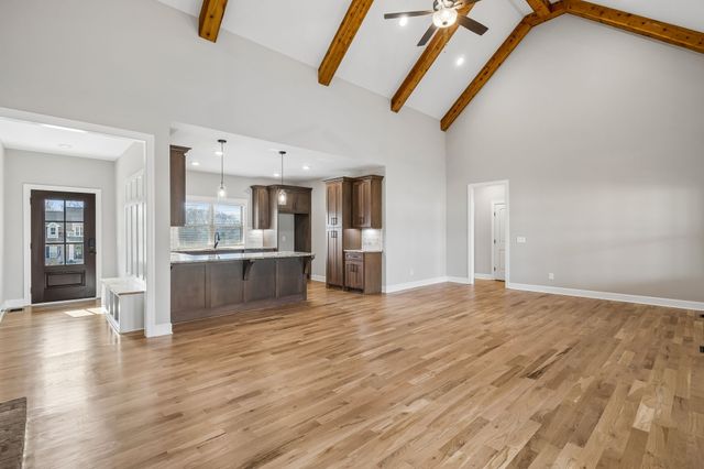 4155 Ironwood Dr, Greenbrier, TN 37073