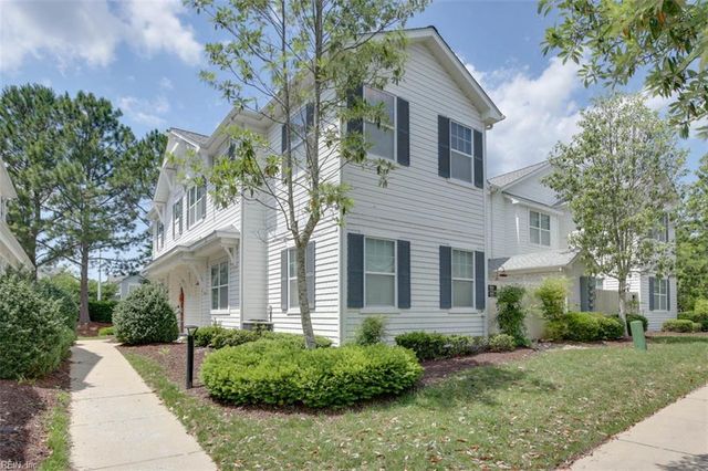1523 Pucknall DR, Chesapeake, VA 23320