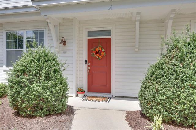 1523 Pucknall DR, Chesapeake, VA 23320