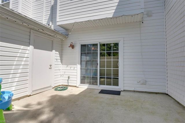 1523 Pucknall DR, Chesapeake, VA 23320