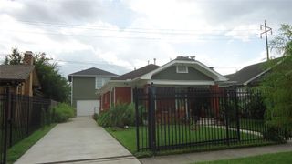 2710 Rosewood Street B, Houston, TX 77004