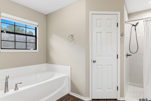 204 Connor St, Daingerfield, TX 75638