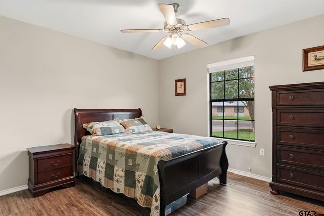 204 Connor St, Daingerfield, TX 75638
