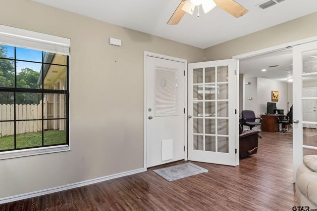 204 Connor St, Daingerfield, TX 75638
