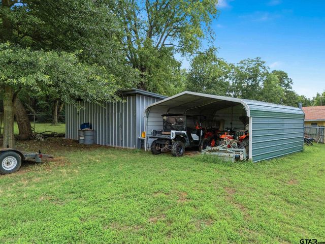 204 Connor St, Daingerfield, TX 75638