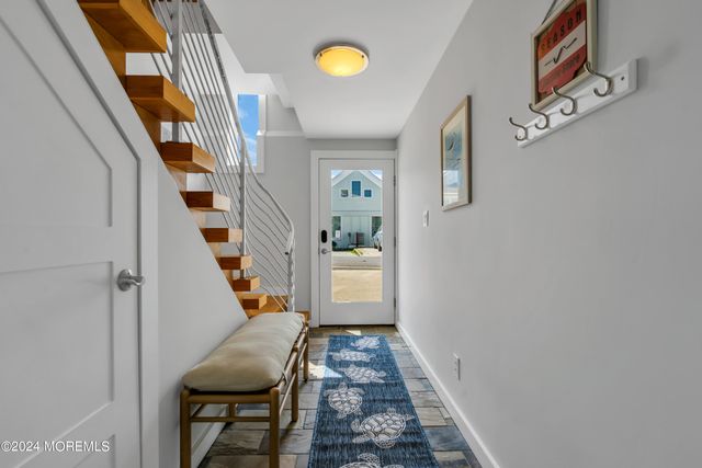 6 Danby Place, Point Pleasant Beach, NJ 08742