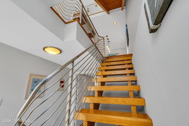 6 Danby Place, Point Pleasant Beach, NJ 08742