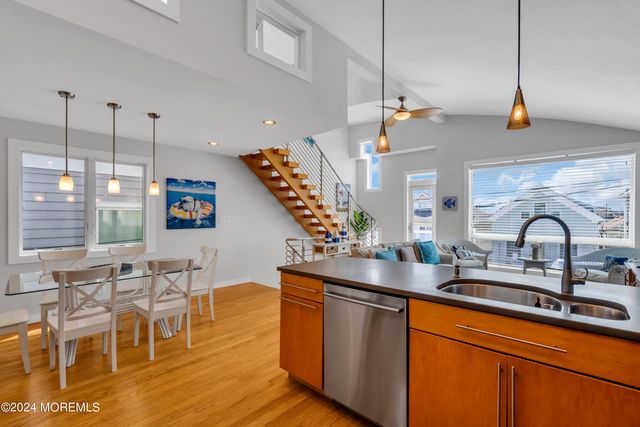 6 Danby Place, Point Pleasant Beach, NJ 08742