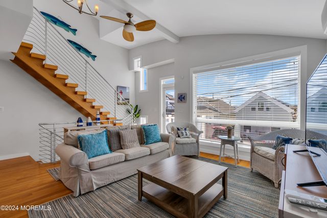 6 Danby Place, Point Pleasant Beach, NJ 08742