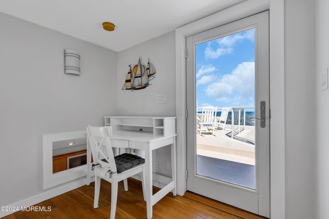 6 Danby Place, Point Pleasant Beach, NJ 08742