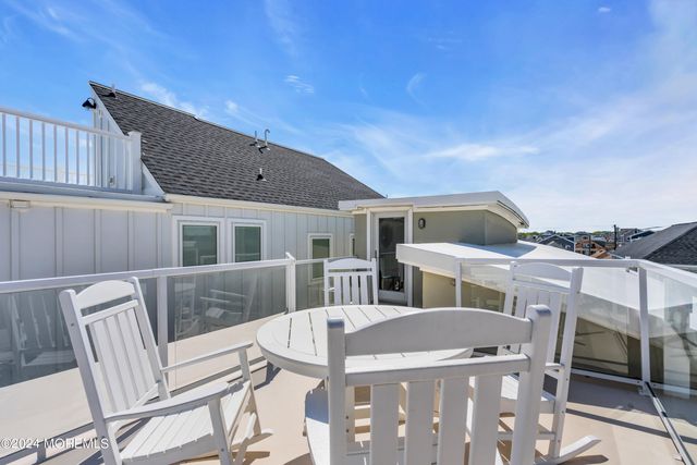 6 Danby Place, Point Pleasant Beach, NJ 08742