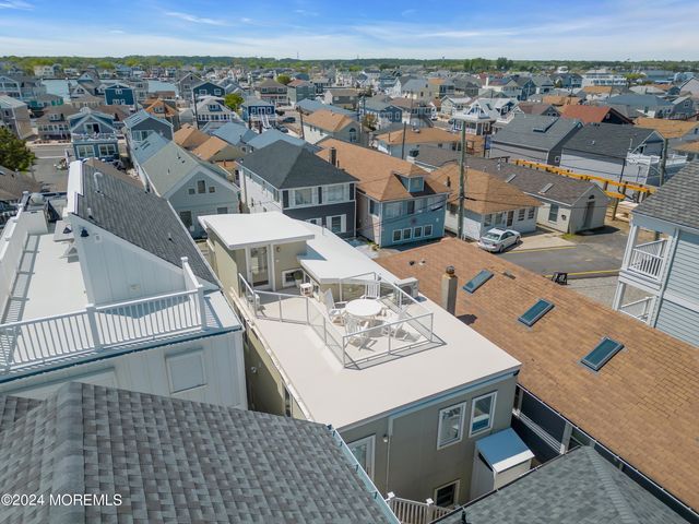 6 Danby Place, Point Pleasant Beach, NJ 08742