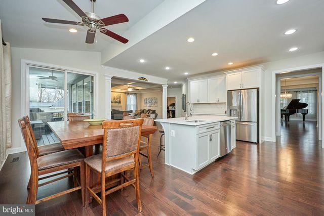 2905 RANDOM RD, Falls Church, VA 22042