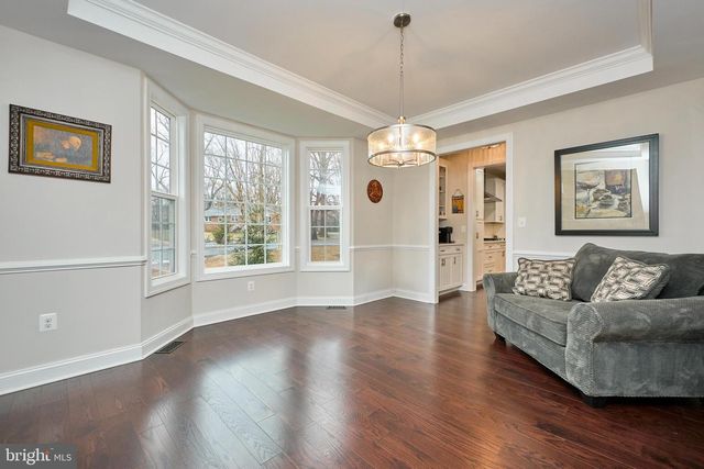 2905 RANDOM RD, Falls Church, VA 22042