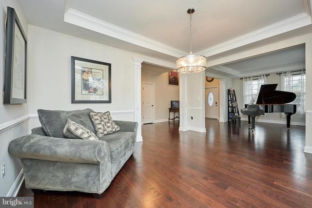 2905 RANDOM RD, Falls Church, VA 22042