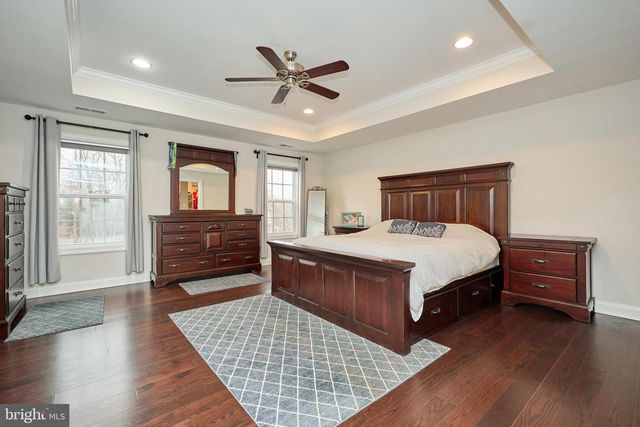 2905 RANDOM RD, Falls Church, VA 22042