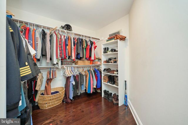 2905 RANDOM RD, Falls Church, VA 22042