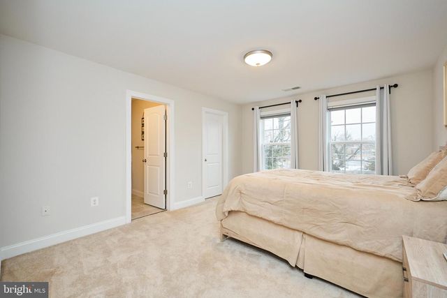 2905 RANDOM RD, Falls Church, VA 22042